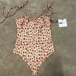 BR One Piece Sz S - moving must go !!